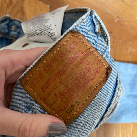 Levi Jeans - Picture 3 of 6